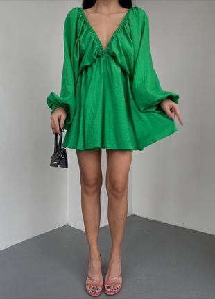 Платье жатка из декольте спущенные плечи разлетайка красное черное беж зеленое5 фото