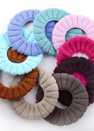 Чехол для унитаза мягкий, теплый. подходит на любую крышку унитаза