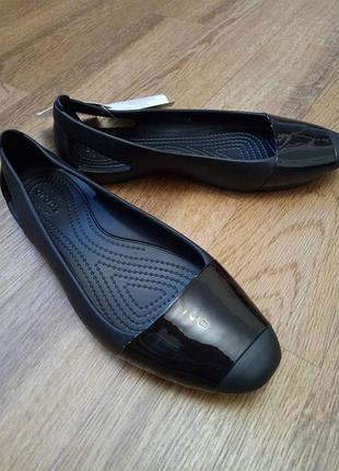 Балетки crocs