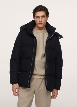 Пуховик з вовни.