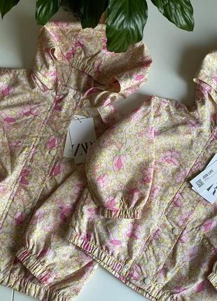 Куртка-вітровка на дівчинку. zara.