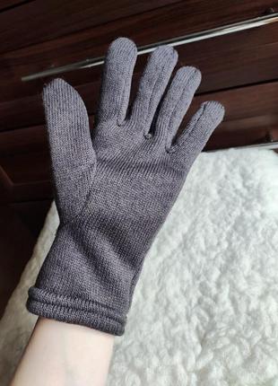 Теплі в'язані рукавички.3 фото