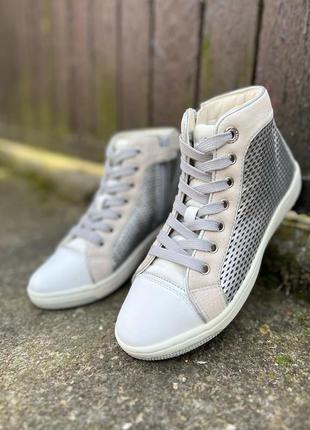 Стильні та неймовірно комфортні базові хайтопи geox respira /італія/