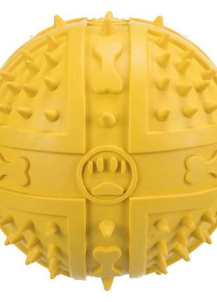 Игрушка для собак trixie мяч резиновый с пищалкой 9см4 фото