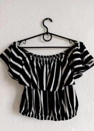 Стильный актуальный  кроп топ от new look рs как новый!