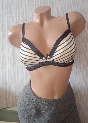 Бюстгалтер пуш ап