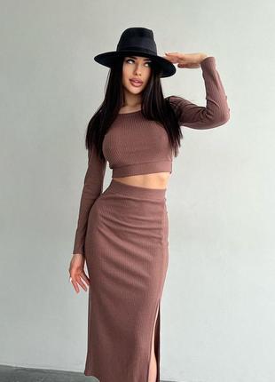 Жіночий костюм із топа та спідниці💜f