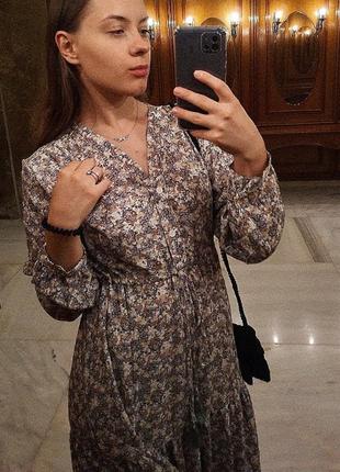 Платье