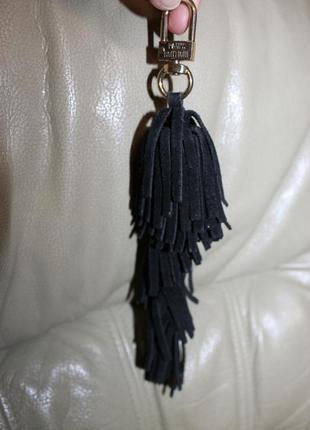 Кожаная подвеска на сумку кисточка - натуральная кожа
