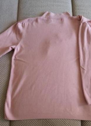 Нежно- розовый свитер с оборкой4 фото
