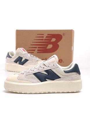 Женские кожаные весенние кроссовки кеды new balance ct302. цвет бежевый с синим