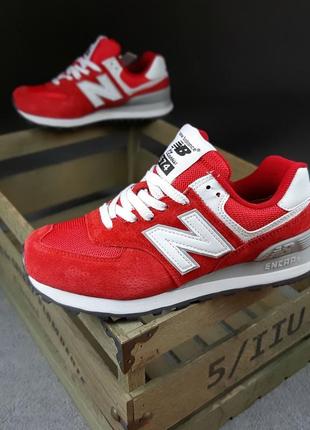 Женские кроссовки new balance