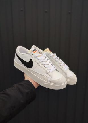 Кросівки nike blazer low 77 vintage white black2 фото