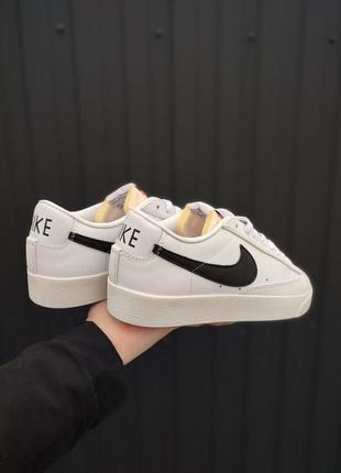 Кросівки nike blazer low 77 vintage white black3 фото