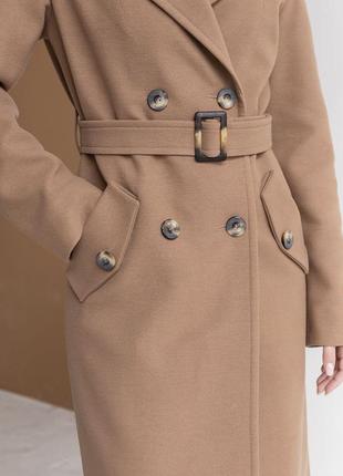 Пальто женское длинное двубортное демисезонное прямого кроя с поясом полушерстяное карамель6 фото