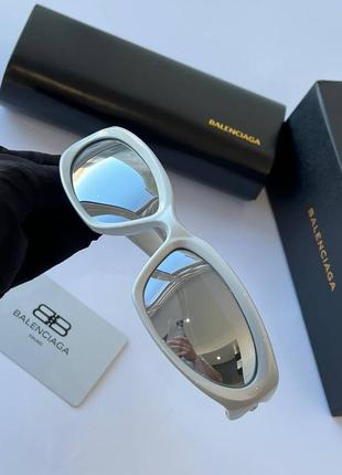 Окуляри в стилі balenciaga молоко чорні