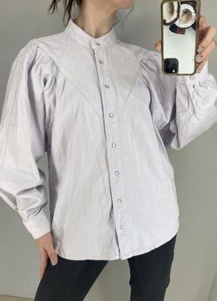 Стильна джинсова сорочка з об’ємними рукавами від mango