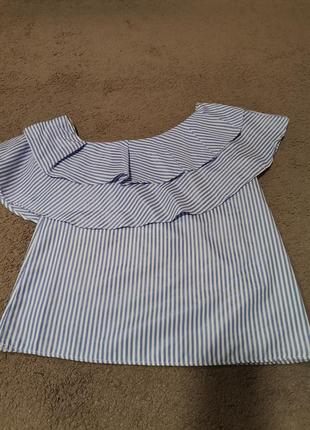 Блуза на одно плечо