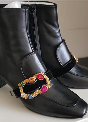 Гламурні чоботи casadei