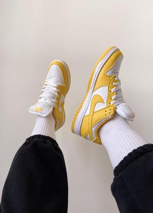 Кросівки nike sb dunk low yellow white9 фото