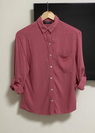 Розовая рубашка bershka