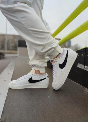 Кросівки nike blazer low 77 vintage white black4 фото