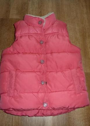 Next классная жилетка некст на 4-5 лет