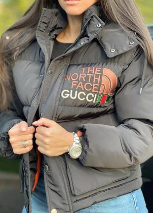 Куртка демісезонна в стилі gucci tnf чорна коротка з капюшоном