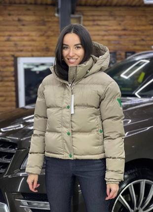 Куртка в стиле bottega vneta с капюшоном короткая дута беж