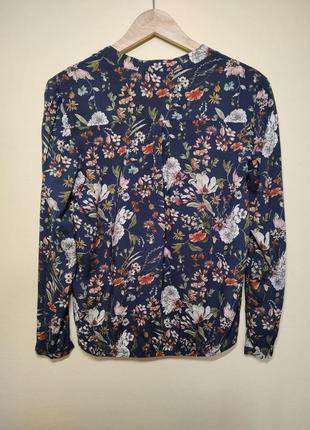 Стильная блуза с цветочным принтом9 фото