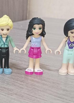 Фігурка дівчина лего lego