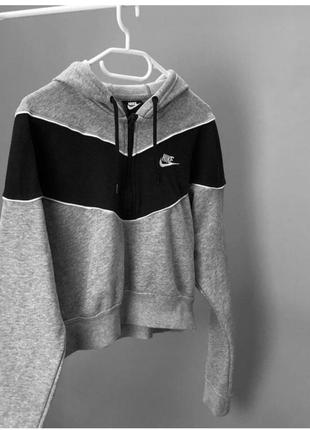 Укороченный худи nike оригинал3 фото