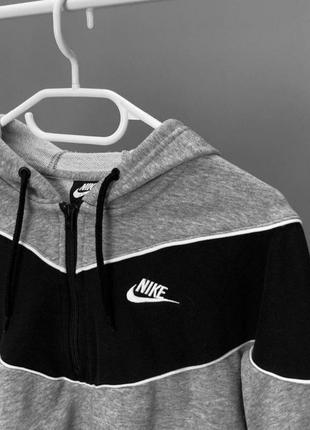 Укороченный худи nike оригинал5 фото