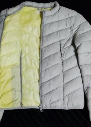 Куртка весняна стьобана , розмір s