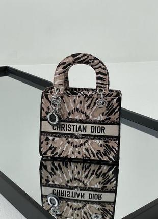 Сумка в стилі dior