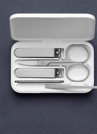 Маникюрный набор xiaomi в футляре 5 предметов xiaomi mijia nail clipper five piece set mjzjd002qw or7 фото