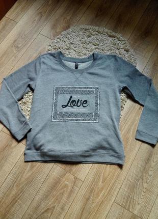 Фирменный свитшот