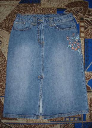 Винтажная джинсовая юбка с высокой посадкой , вышивка с бисером1 фото