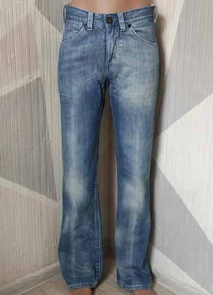 Джинсы женские, levi's p.w28, l32