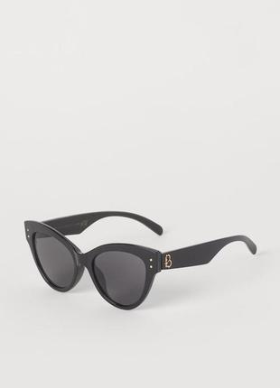 Нові сонцезахисні окуляри h&m2 фото