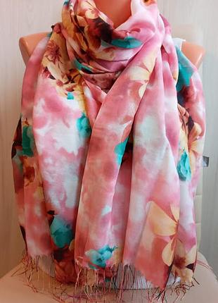 Батистовий шарф палантин, весна - літо, турецького виробництва, є різні варіанти