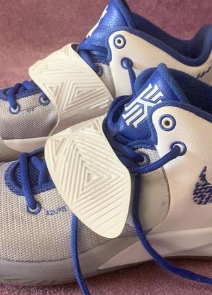 Nike kyrie flytrap iii / самые кайри флайтреп 3 2