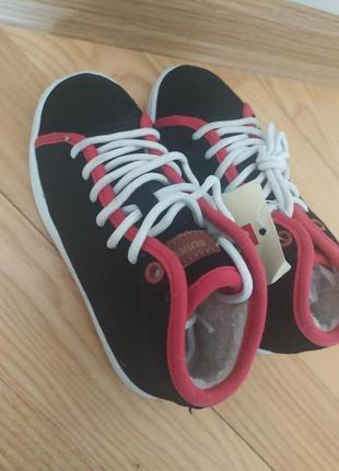 Натуральні замшеві черевики, ботинки от quiksilver3 фото