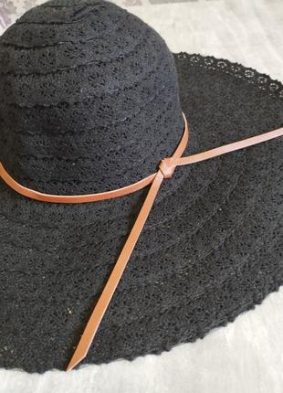 Широкополая ажурная шляпа чёрная ,размер 563 фото