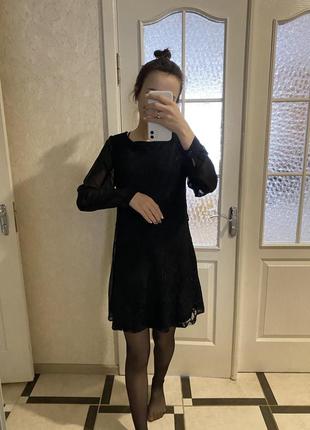 Маленька чорна сукня7 фото
