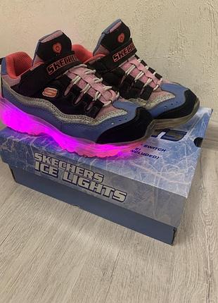 Фірмові кроссівки skechers 2