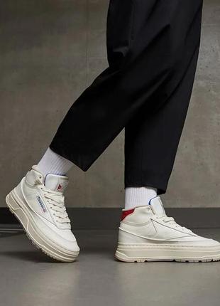 Высокие белые кеды хайтопы reebok classic 41-42 рразмер
