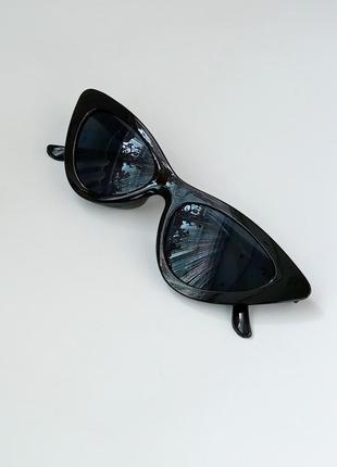 Черные солнцезащитные очки-лисички, очки винтаж1 фото