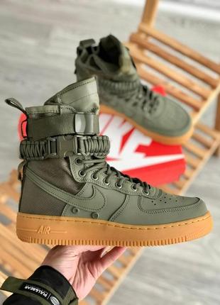 Чоловічі кросівки nike air force sf haki brown 40