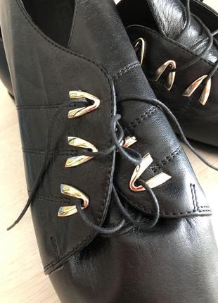 Кожаные туфли туфельки закрыты на шнурках на низком каблуке4 фото